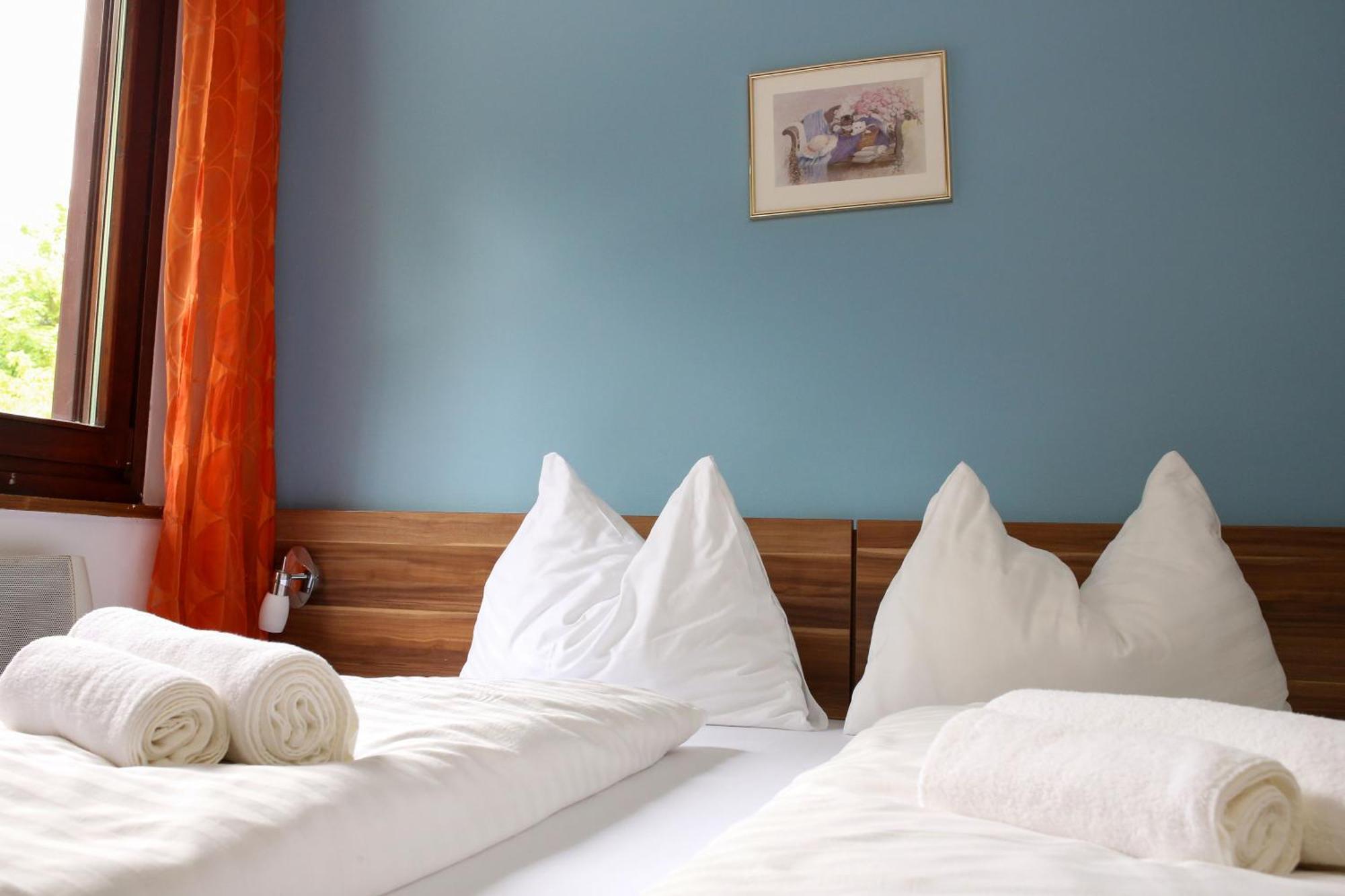 Self-Check In Apartmenthotel Seeglueck Pörtschach am Wörthersee Eksteriør billede