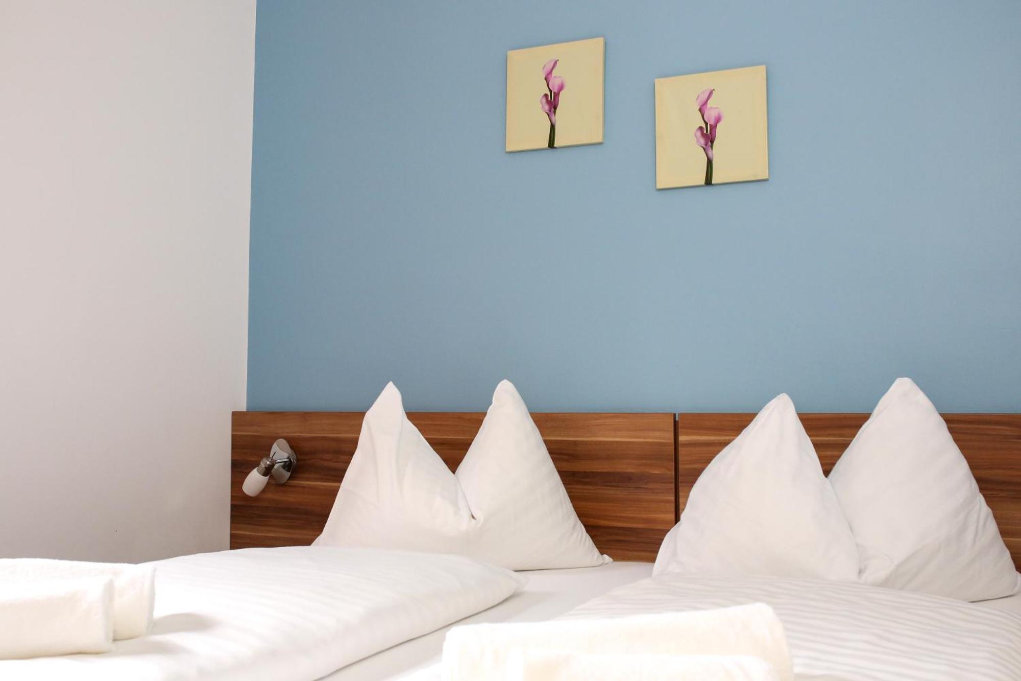 Self-Check In Apartmenthotel Seeglueck Pörtschach am Wörthersee Eksteriør billede