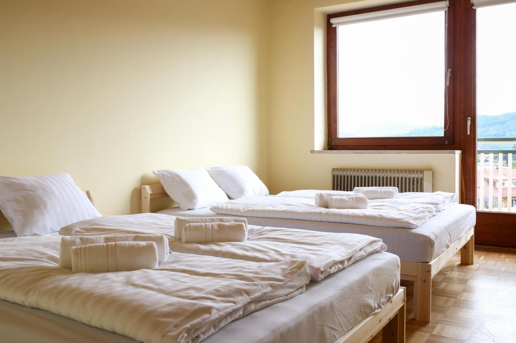 Self-Check In Apartmenthotel Seeglueck Pörtschach am Wörthersee Eksteriør billede